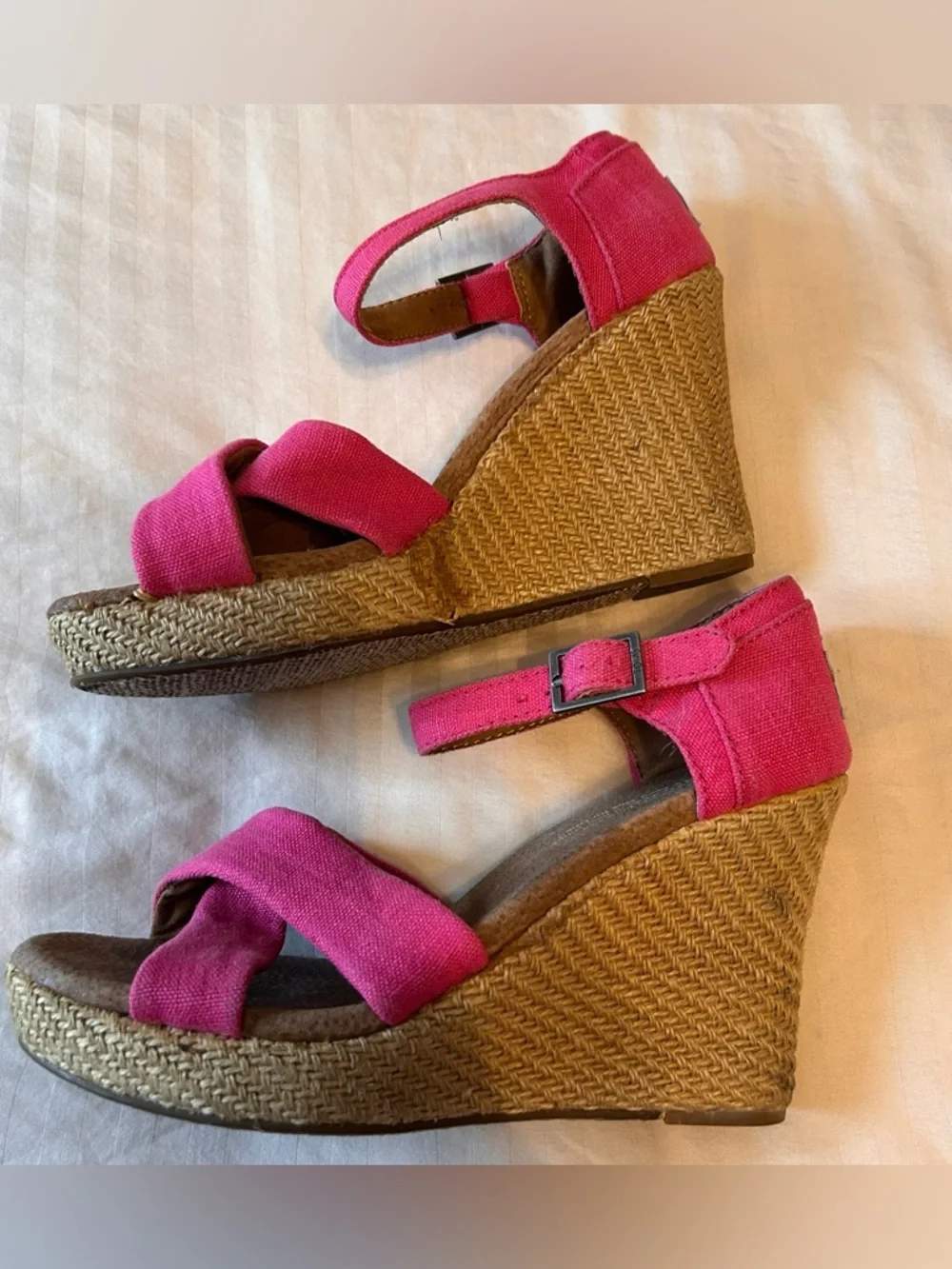 Toms Pink Strappy Wedge Espadrille Sandals